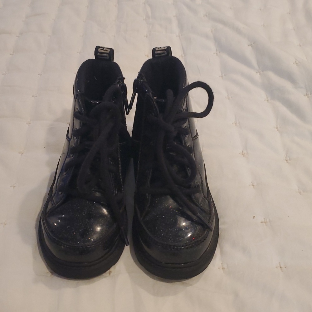 Girls Ugg Black shimmer combat boots Size 10